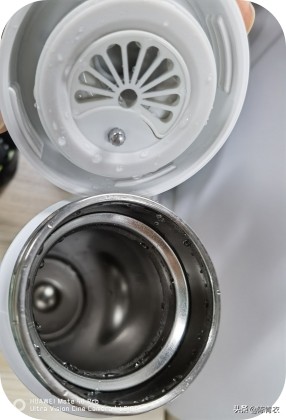 华为智选哈尔斯智能水杯拆卸,华为哈尔斯智能泡茶水杯测评