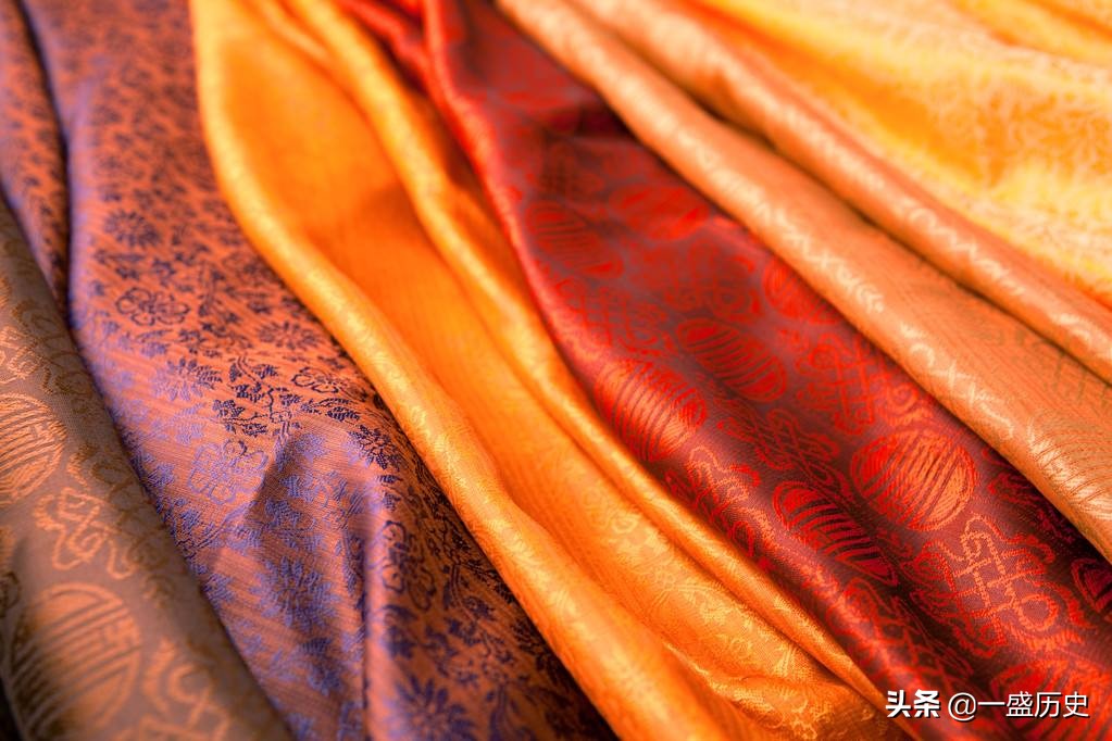 中国丝绸有几个种类,全世界最好的丝绸叫什么