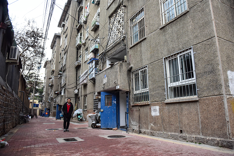 20年楼梯房和高层电梯房哪个好,十年后电梯房和楼梯房的优势