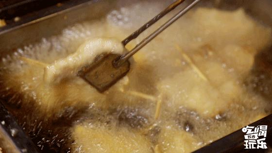 长沙最好吃的炸物店,长沙生意超火爆的油炸店