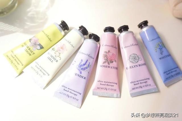 女生化妆刷怎么洗,女生天天化妆皮肤如何护理