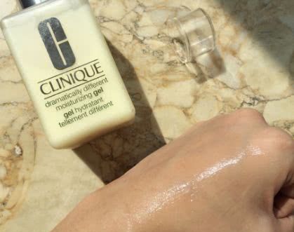 倩碧卓越清爽啫喱黄油乳30ml小样,倩碧卓越润肤乳黄油版测评