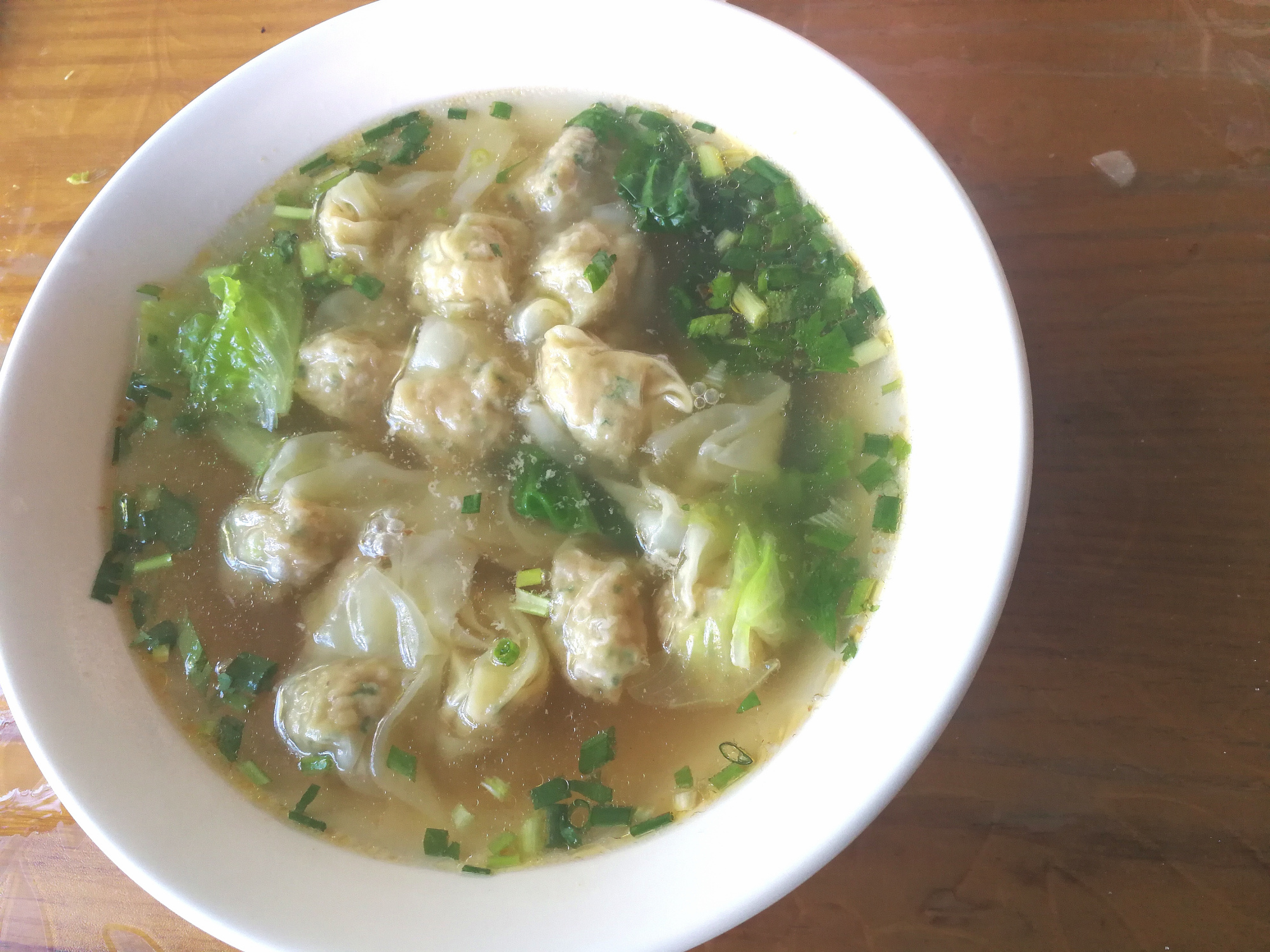 小馄饨馅怎么调又嫩好吃,小馄饨怎么包馅又多又好看