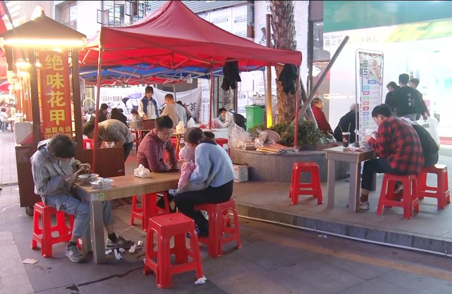 “双节”期间贵溪市消费市场迎来高峰