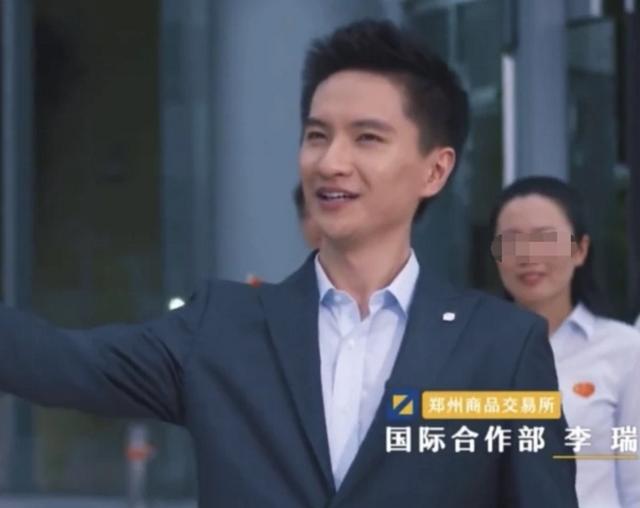 李瑞从小到大变化,李瑞成长史