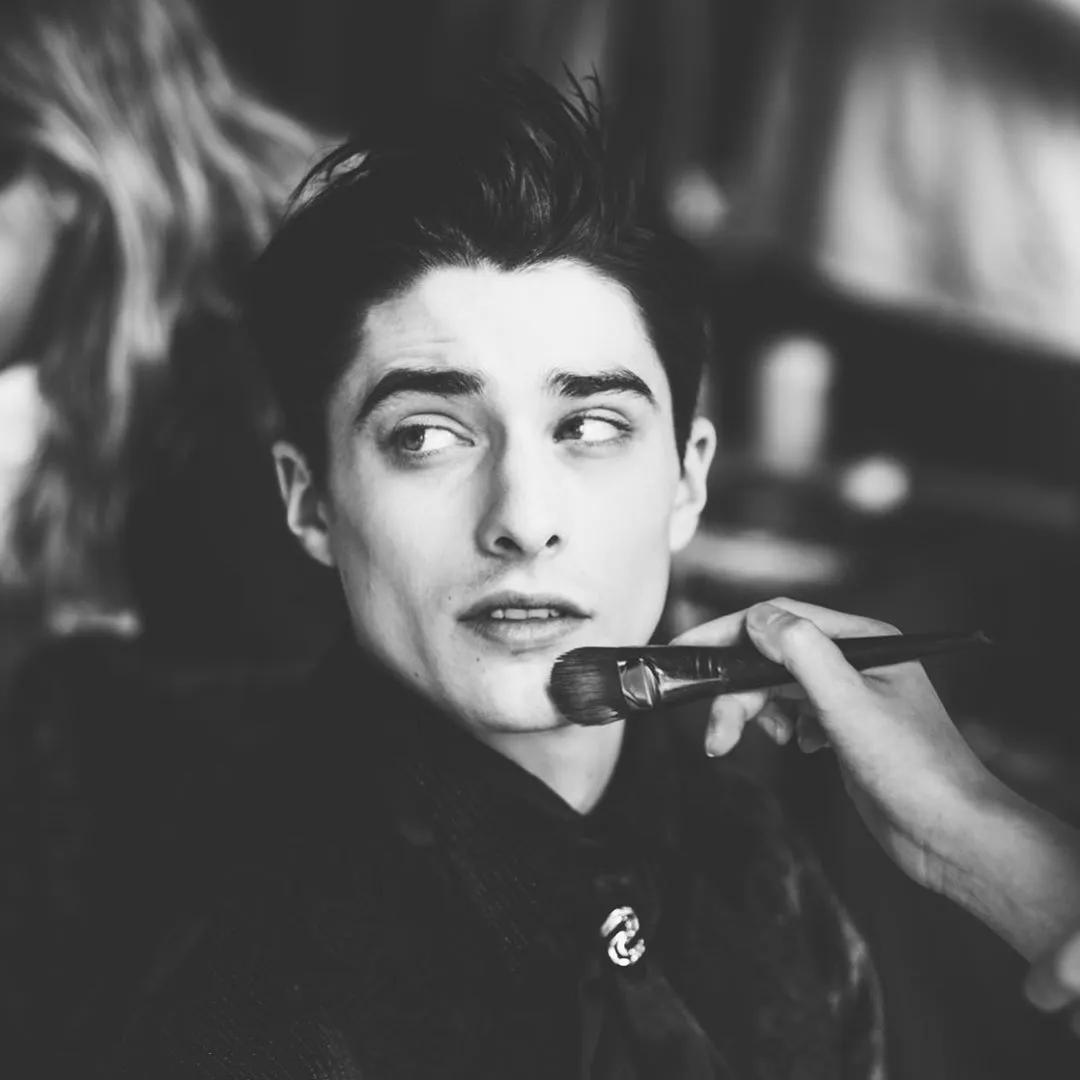 四大帅哥哈利波特,身高185的帅气男模