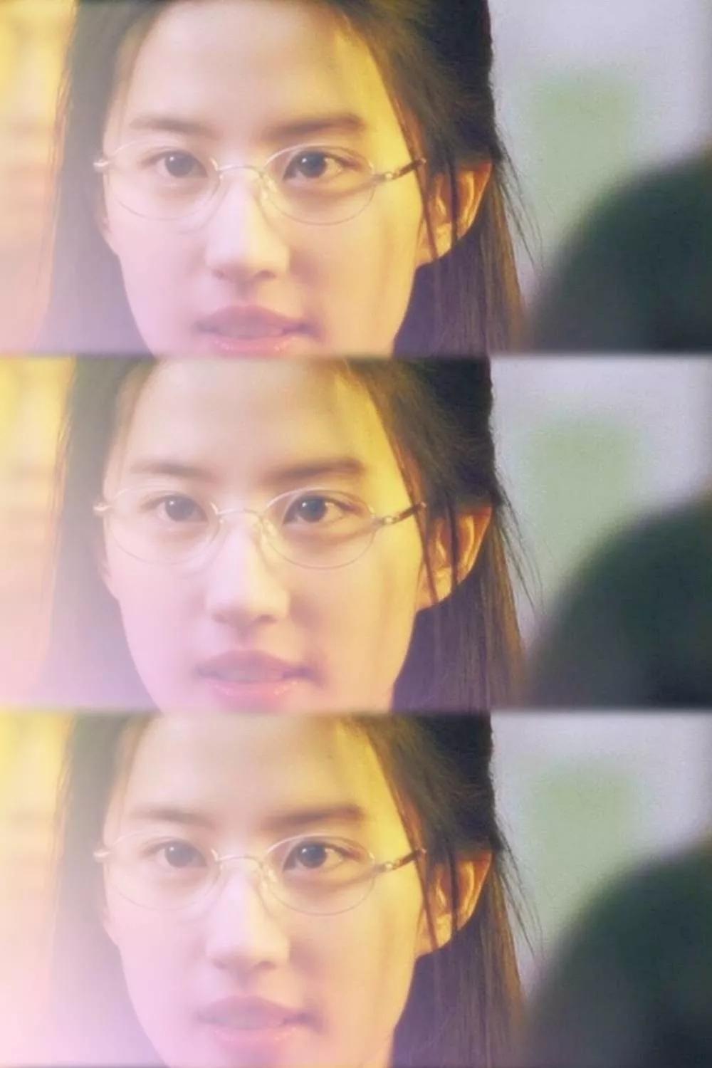 戴眼镜的女生美吗,戴眼镜女生为啥受欢迎