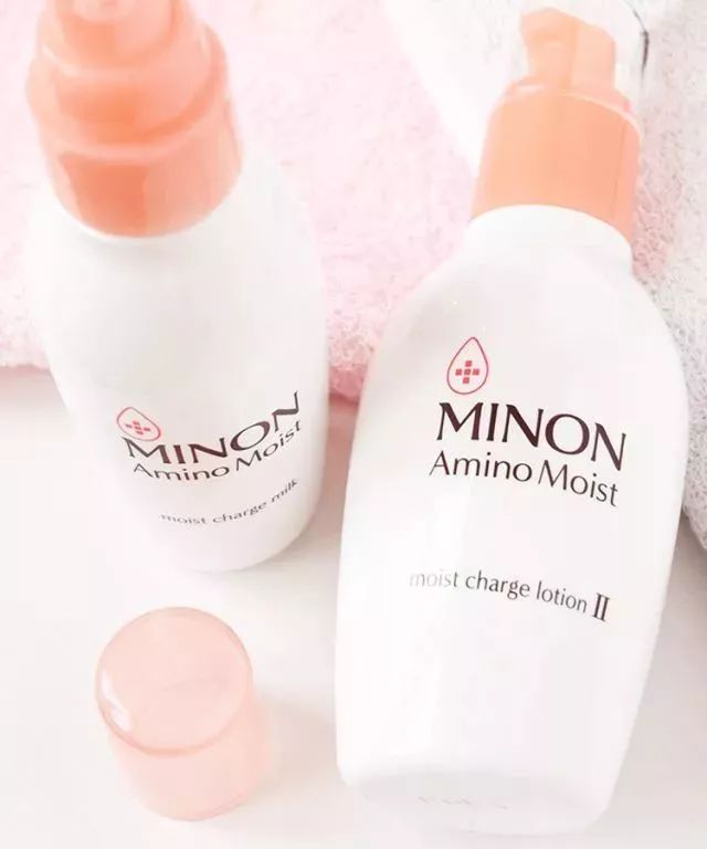 学生*党**也能买的平价水乳，居然拯救了我的烂脸！