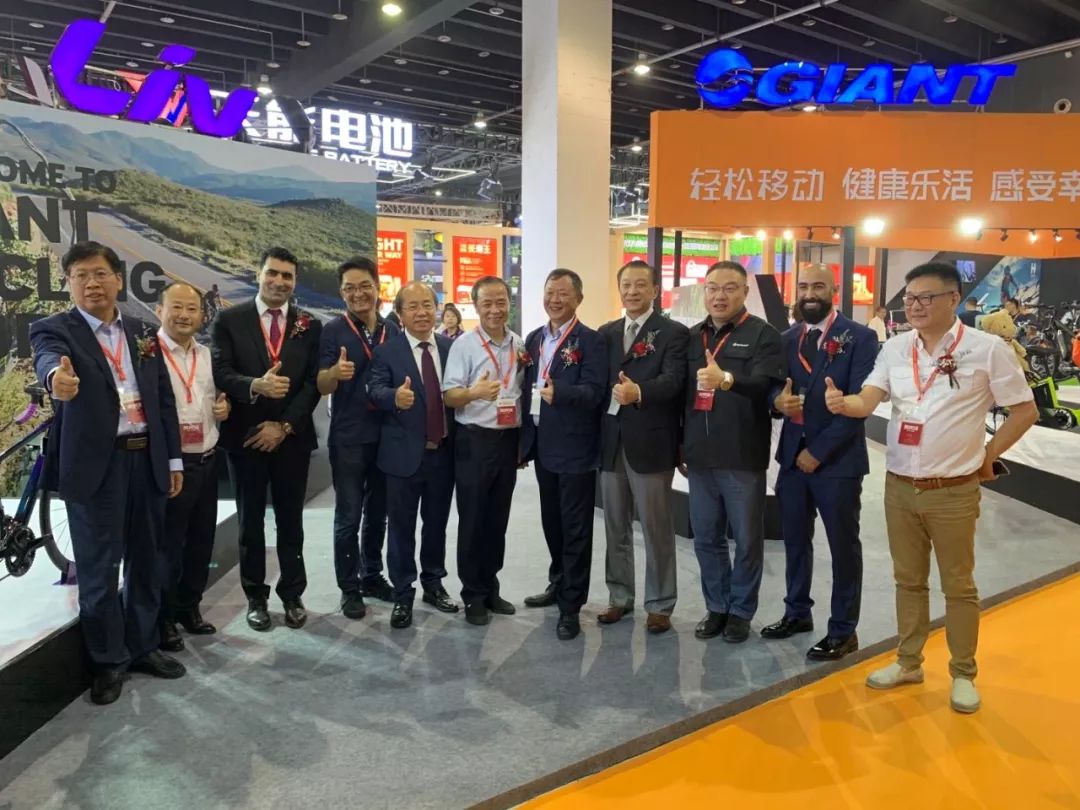 金箭电动车和绿佳电动车性价比,绿佳金箭格林豪泰电动车总代理