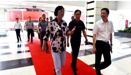 上市公司连续三年巨亏,连续3年暴亏400亿元