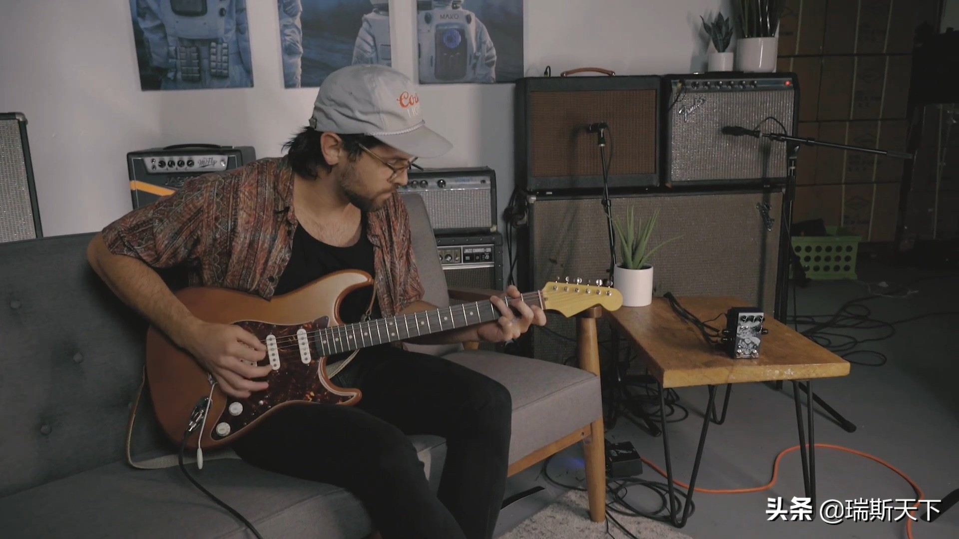 著名吉他手的必备效果器有哪些,十种常用电吉他效果器