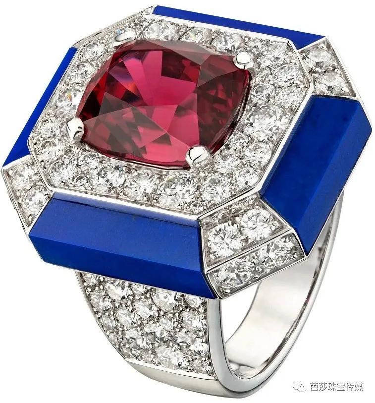 大牌高珠扎堆“上新”,外行看热闹、内行看什么?