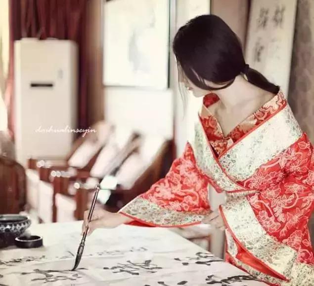 书法作品创作常见的九种模板,书法创作素材100个毛笔