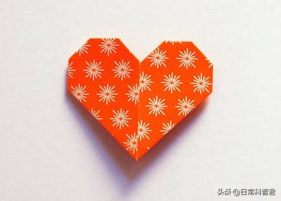 漂亮的心形书签折纸制作图解,心形折纸书签手工教程