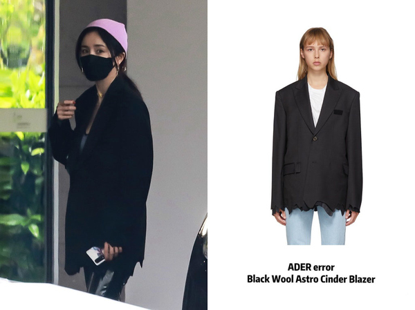 杨幂红丝绒西装机场,杨幂穿红色衣服带绿色耳环