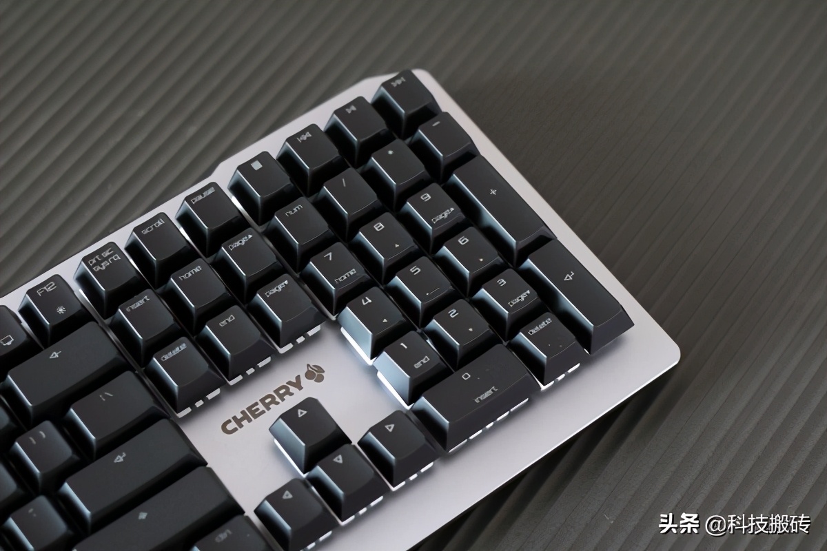 cherry原厂轴键盘,德国原厂cherry轴体怎么样
