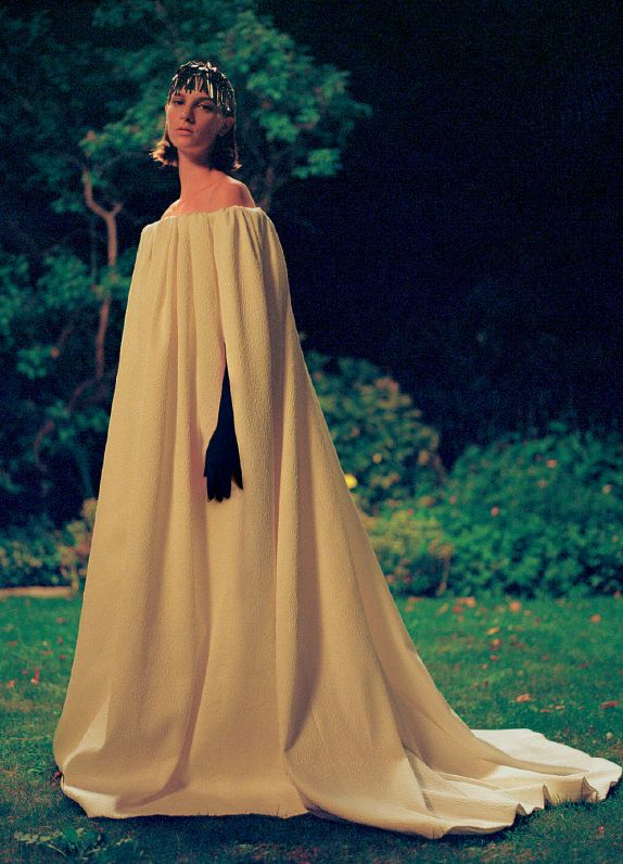 纪梵希，链接过去与未来