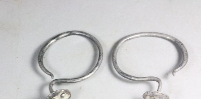 美的事物是永恒的喜悦，耳饰文化不断发展，成为耳畔靓丽风景线