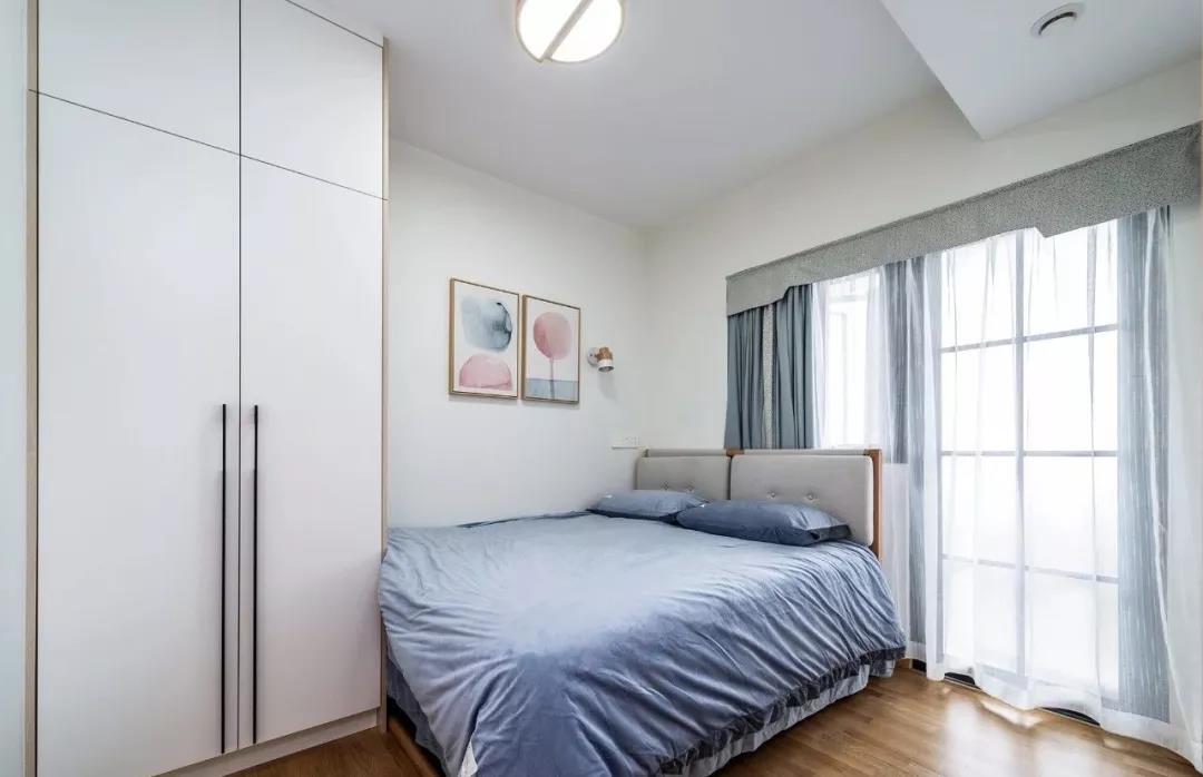 客厅玄关放冰箱的设计,客厅放嵌入式冰箱怎么设计