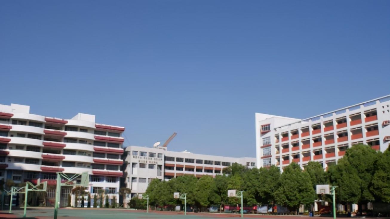 昆明第二十八中学今年是否将搬迁,昆明市第二十八中学新址划片