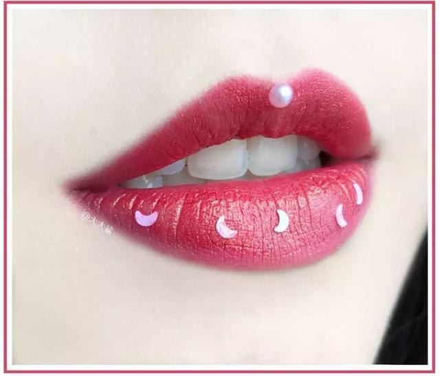 mac新款透明口红baroque,mac口红rubywoo真人试色