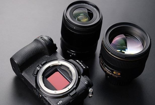 国庆准备出国吗,港版相机和水货有什么区别