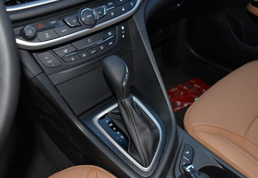 别克英朗8万8,英朗8万