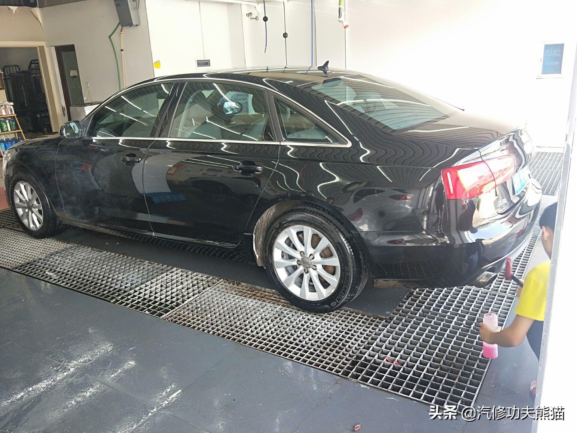 07年奥迪a6轻微烧机油怎么解决,奥迪2007款a6烧机油的原因