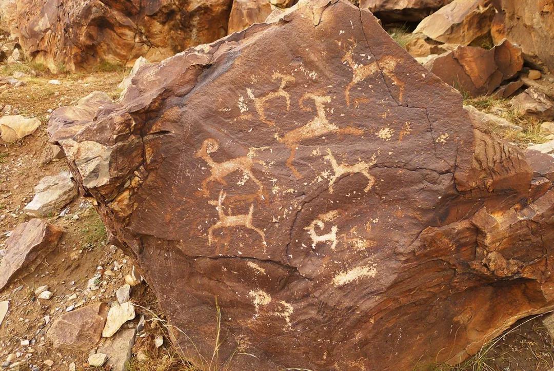 探秘阴山山脉,阴山山脉详细穿越路线