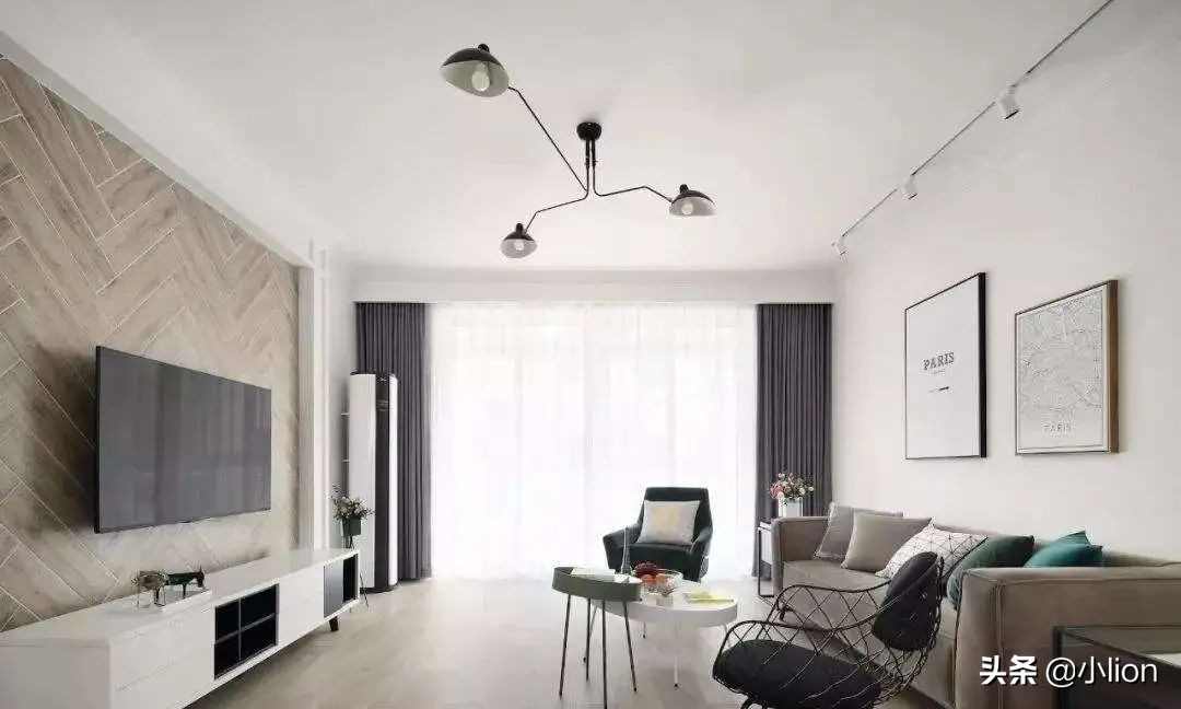 有了它电视都不用装了,电视上墙的办法