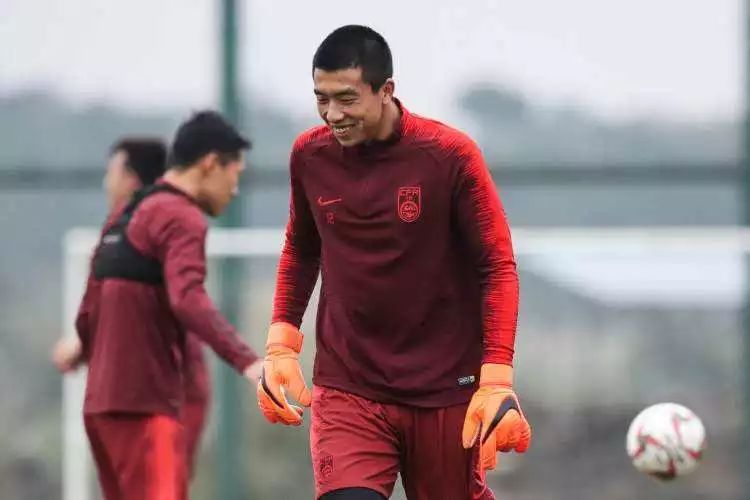 国安的郭“国门”，命真好！