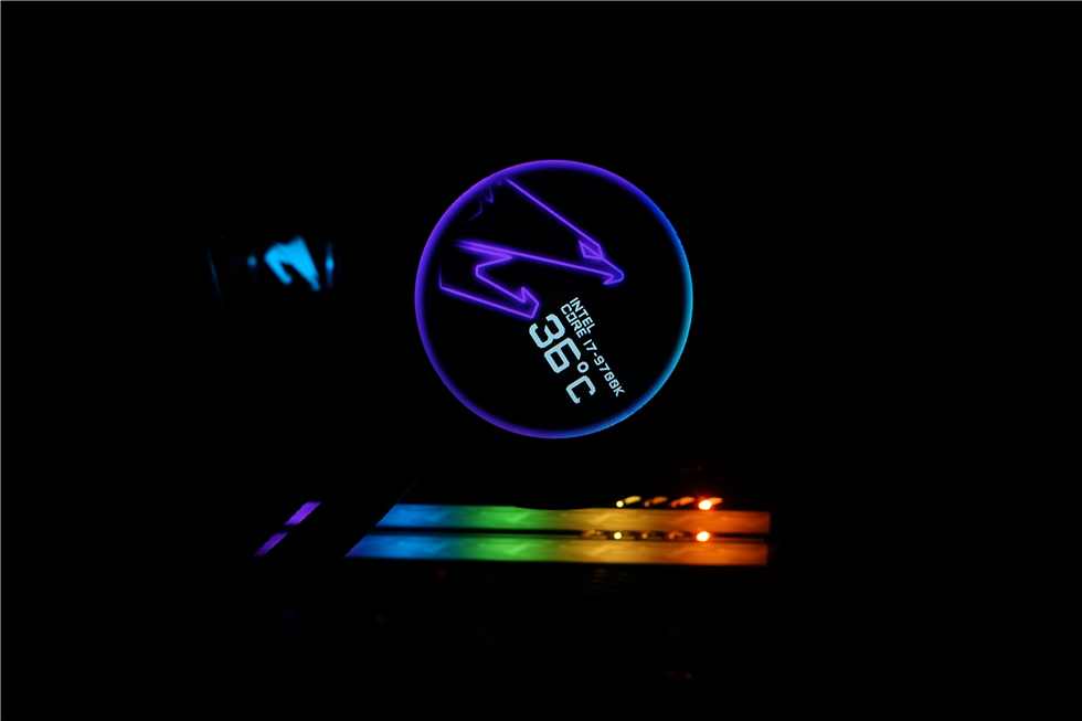 追风者217xe可以装几个硬盘,追风者pk217xe风道解析