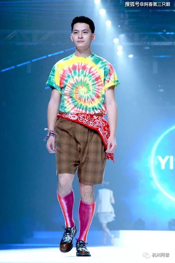以纯2017秋季新品,以纯2021秋季时装周