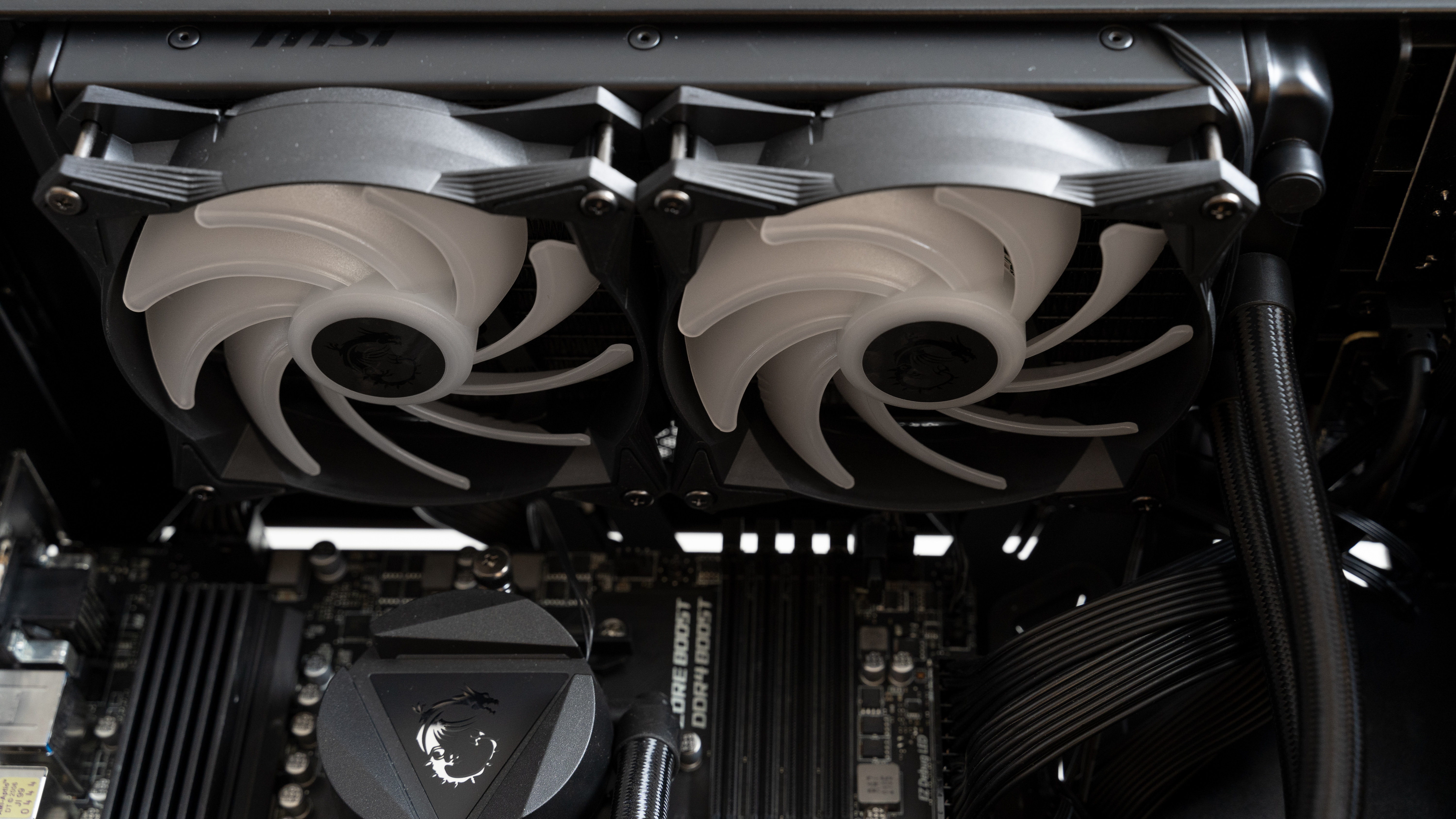 微星宙斯盾z5支持风扇,微星宙斯盾钛aegisti5