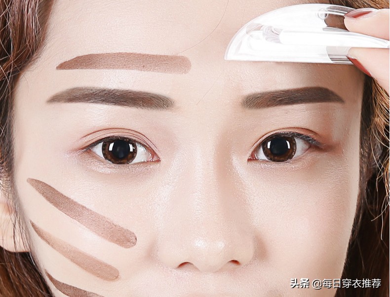 女孩子一定要学会有效化妆,女人不会化妆怎么化好看