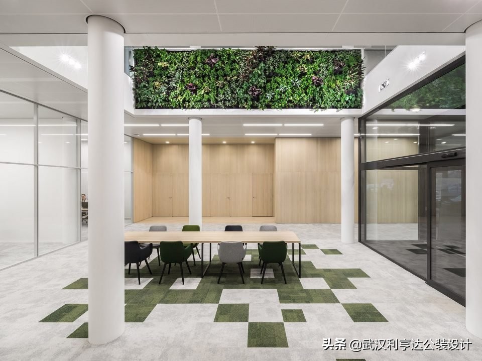 绿意盎然的氛围感,让你的办公环境变得更舒心