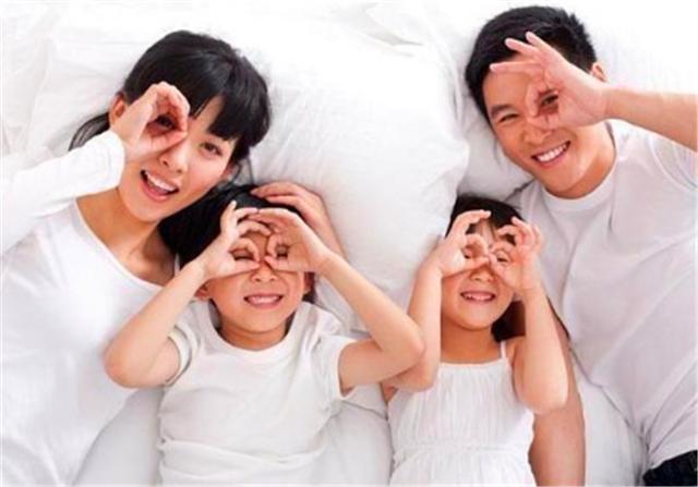 国家鼓励年轻人生孩子,当今社会年轻人怎么才愿意生孩子