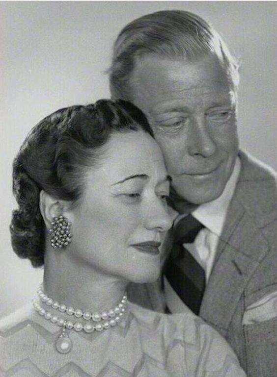 辛普森夫人现状,辛普森首任妻子