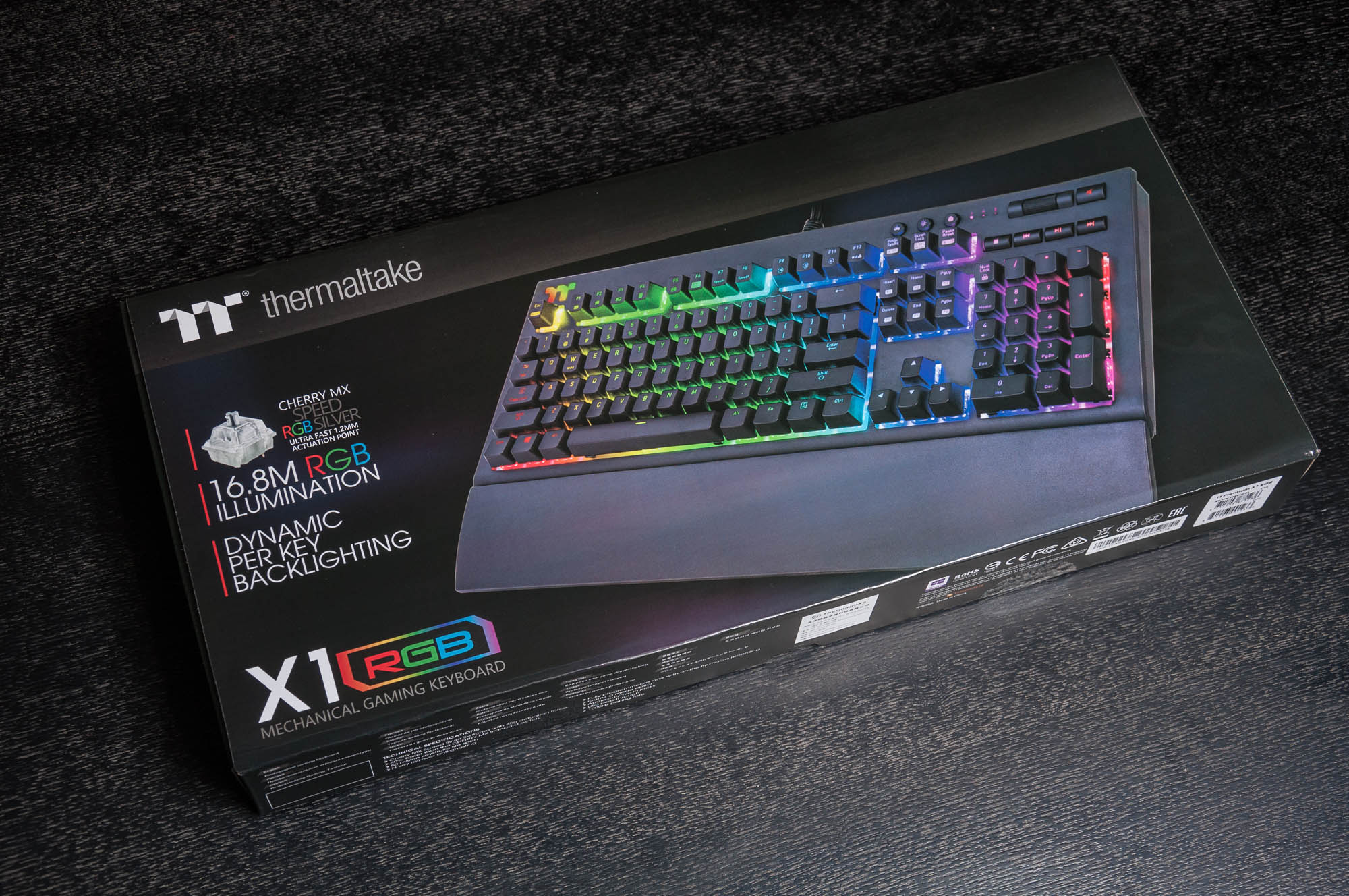 星脉x1银轴键盘开箱,血手光轴机械键盘评测