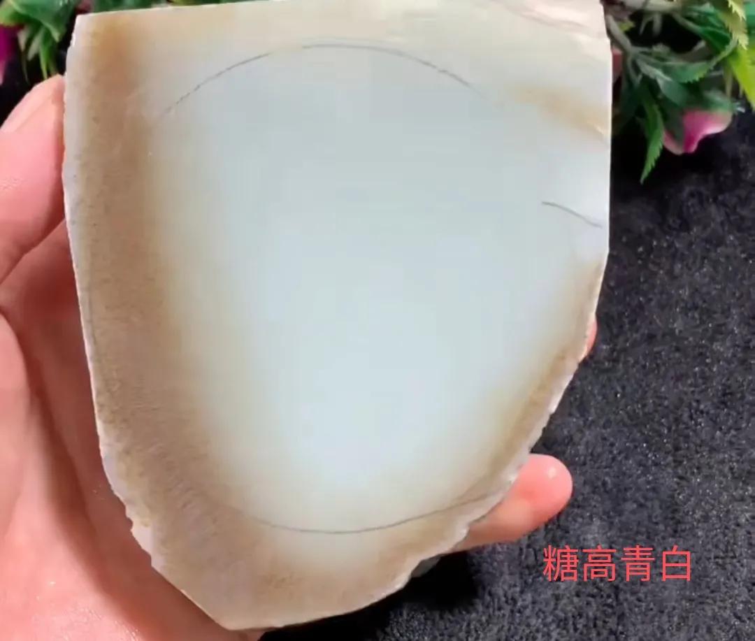 新疆且末料和和田山料的区别,新疆且末和若羌