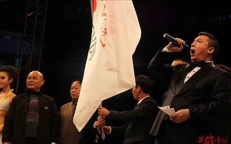 散打主席郑环宇怒斥罗志祥:你和周扬青长期谈恋爱不结婚是耍流氓