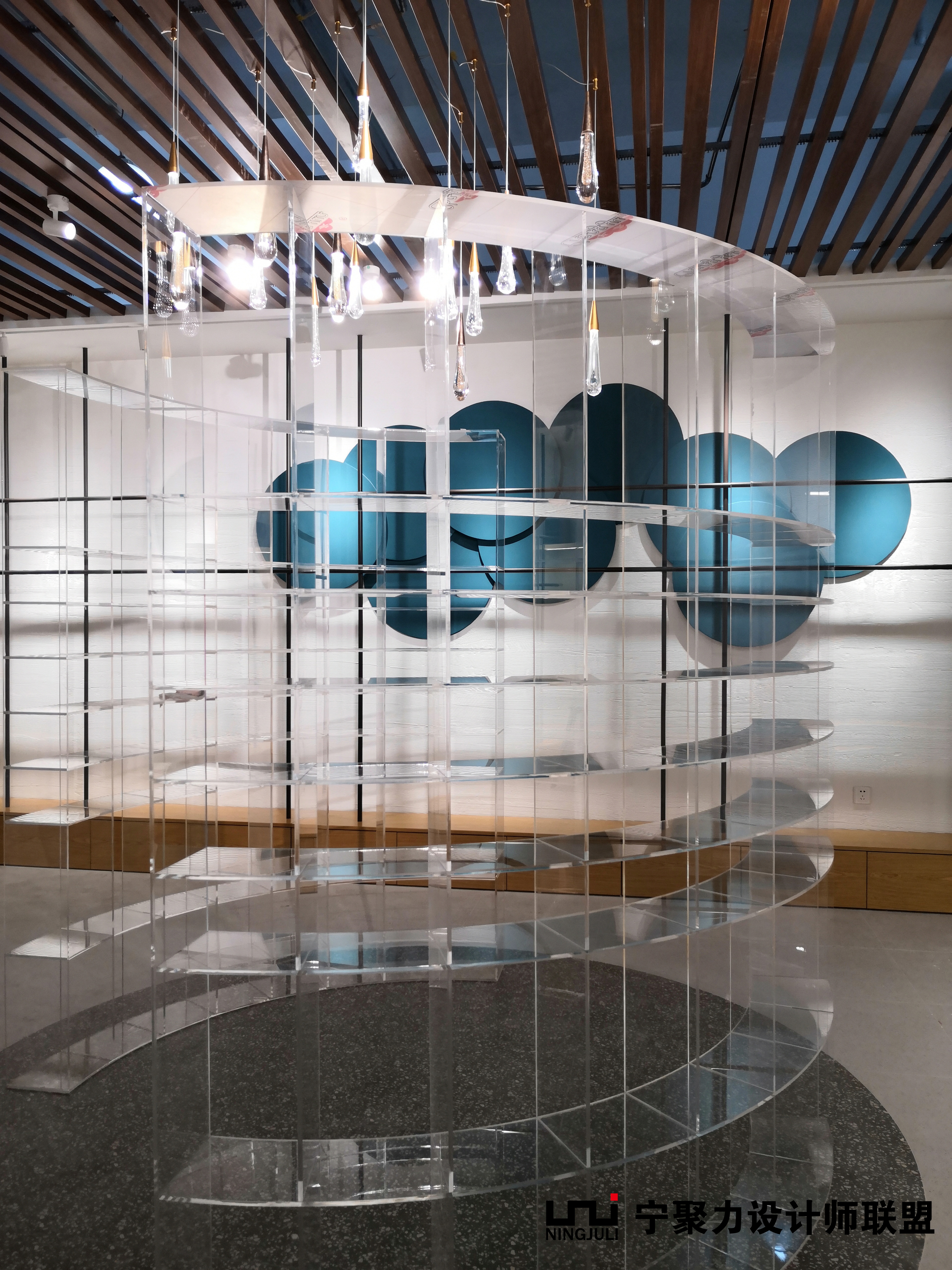 面积很小的服装店应该怎么装修,小平米服装店要怎么装修才好