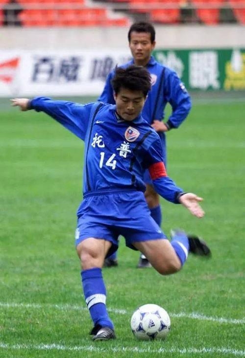 申思任意球大赛力压齐达内,申思任意球大赛2008