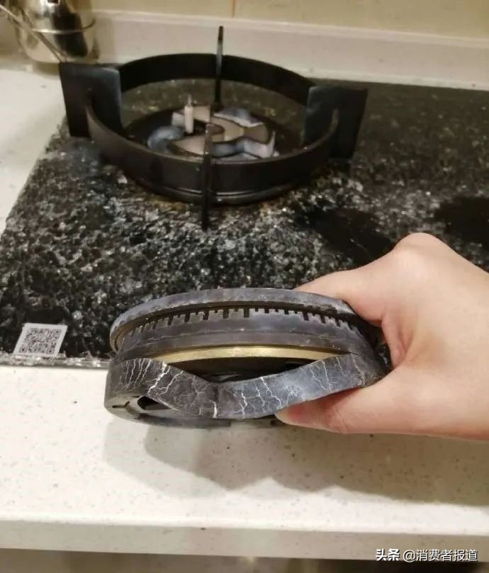 西门子燃气灶玻璃面板爆炸,西门子燃气灶钢化玻璃炸了