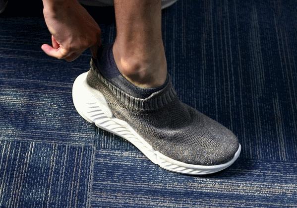 斯凯奇最软的休闲鞋测评,斯凯奇跑步鞋哪款性价比高