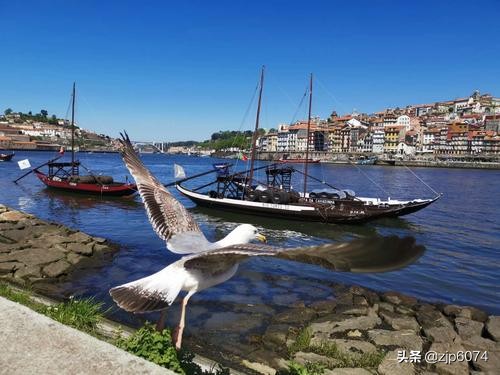 浅述中西方思维方式差异,浅论天地人之道的辩证逻辑关系