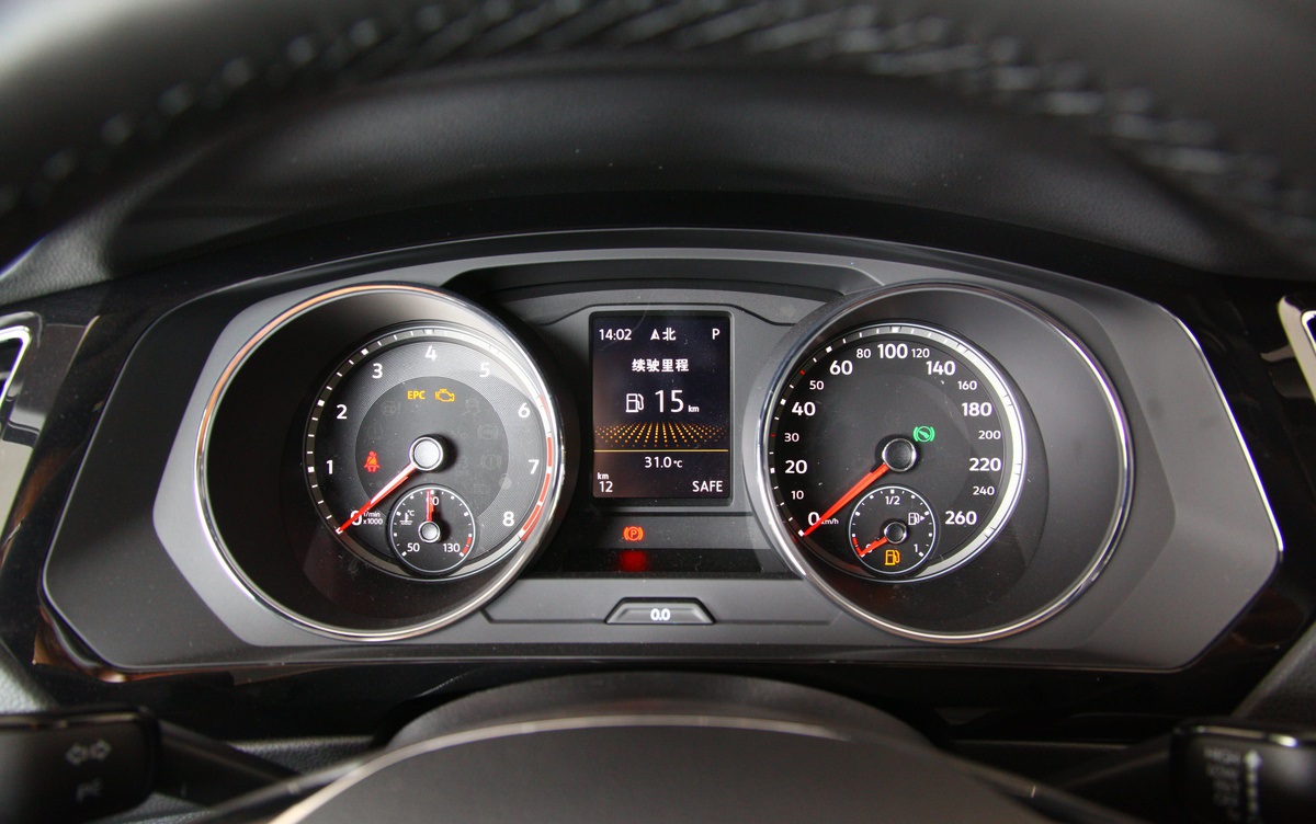 从21.88万跌至16.48万，途观L成降价王，果断放弃奇骏CR-V