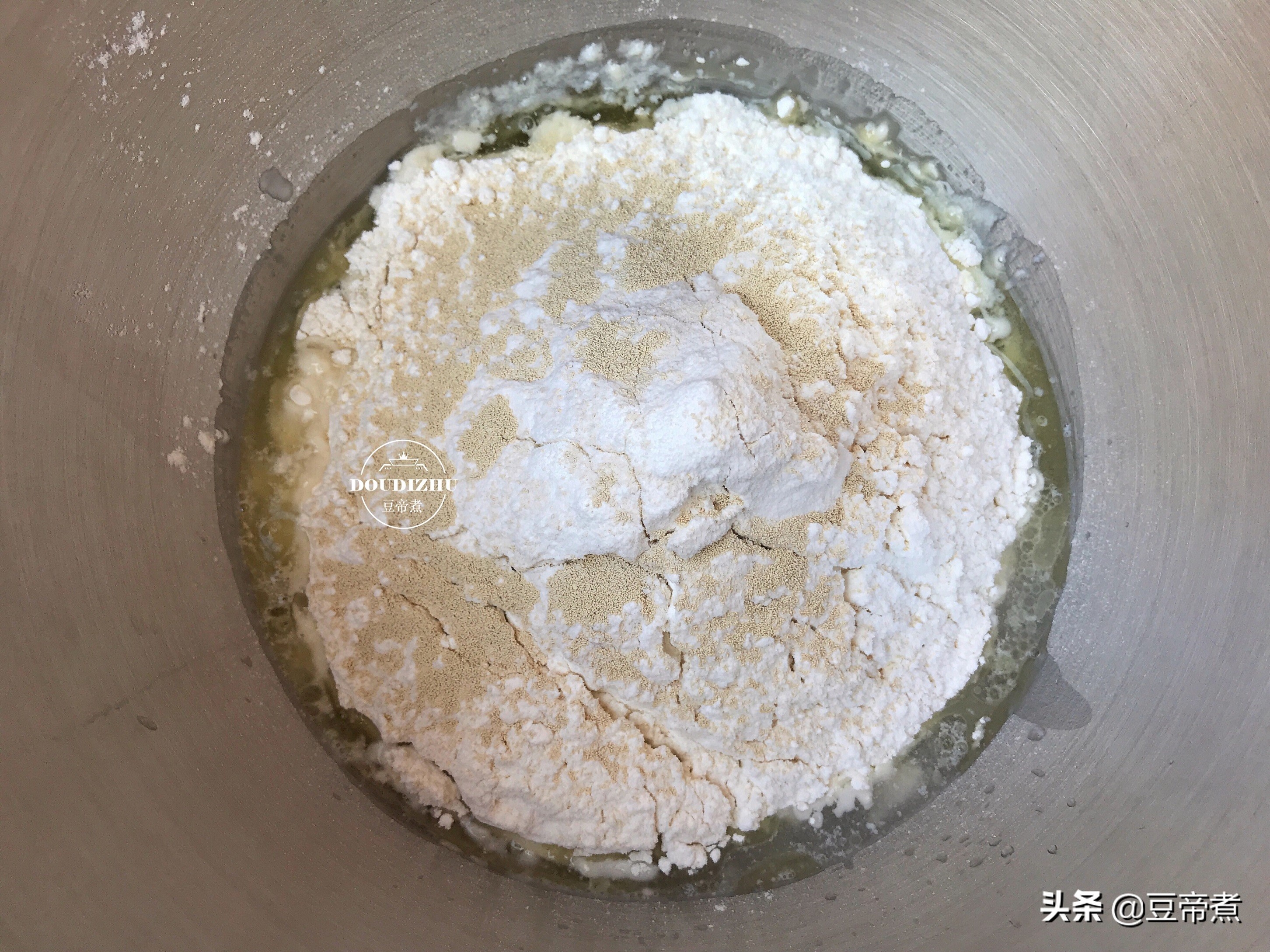 披萨脱层是什么原因,做披萨常见的问题