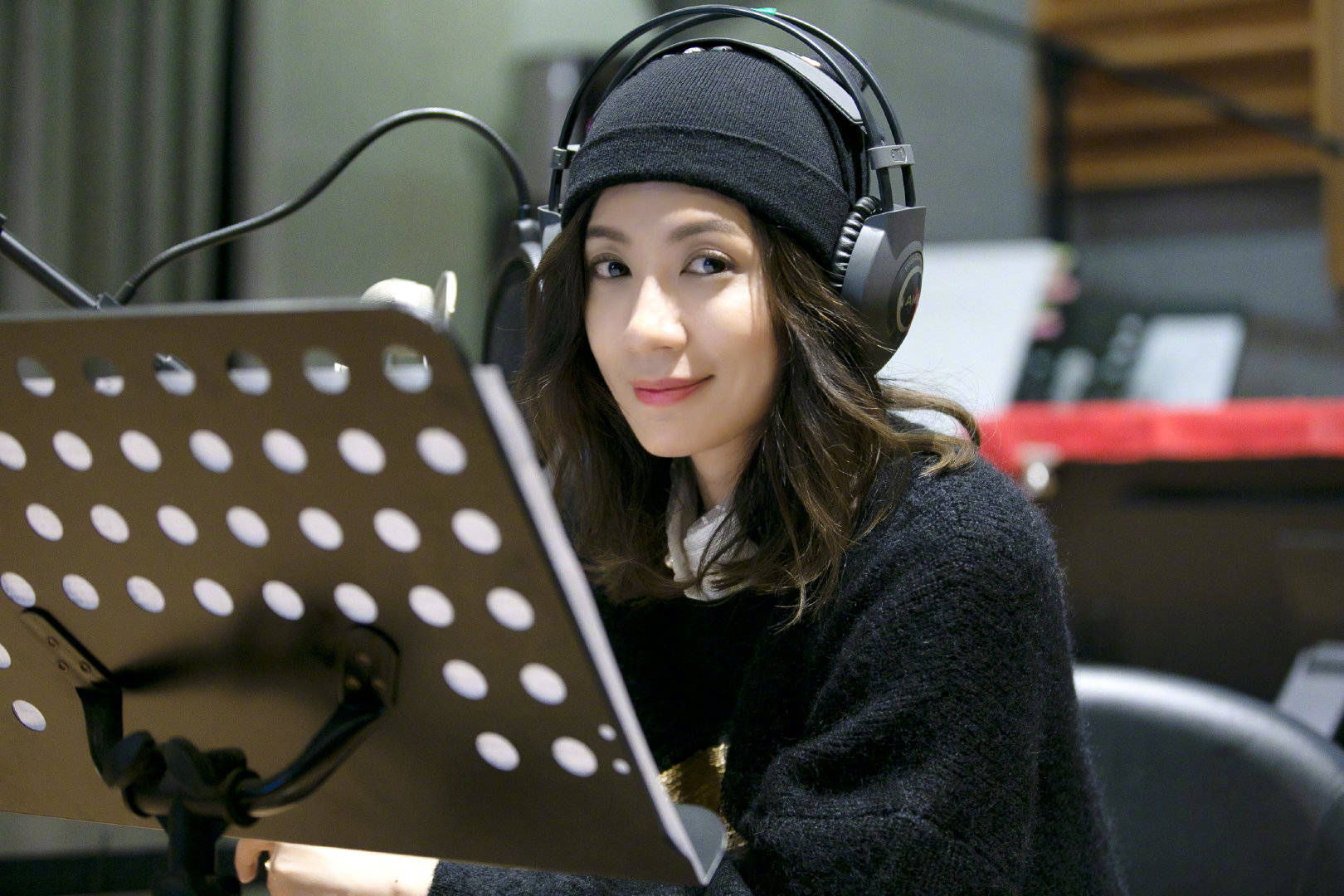 做眼部护理后怎么保养,做眼部护理能淡化黑眼圈吗