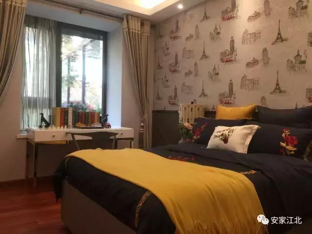 均价6500但是首开有五千多的房源,均价5500一平新盘